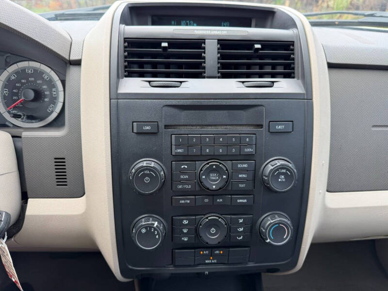 2009 Ford Escape XLS