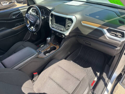 2019 GMC Acadia SLE-2