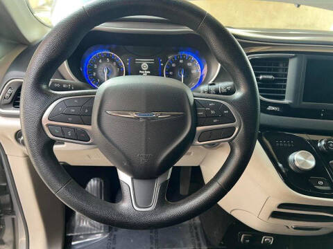 2020 Chrysler Pacifica Touring