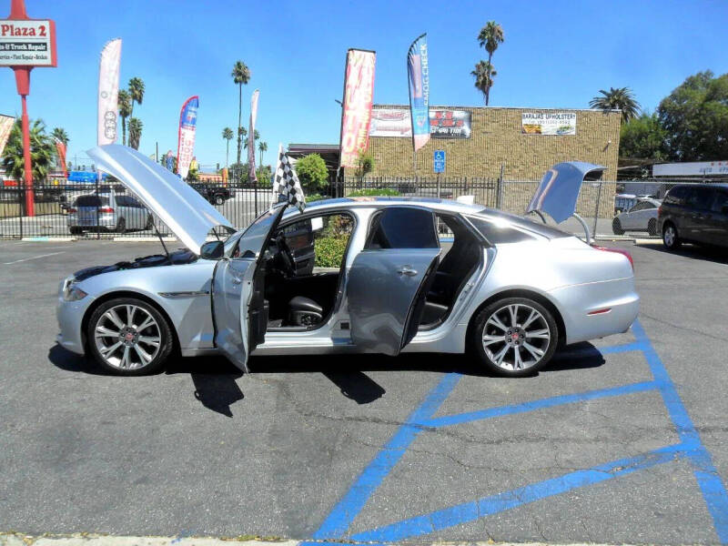 2017 Jaguar XJL Portfolio