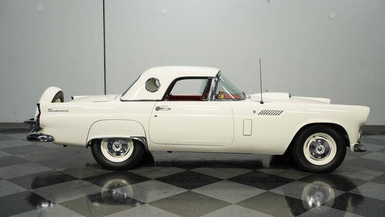 1956 Ford Thunderbird