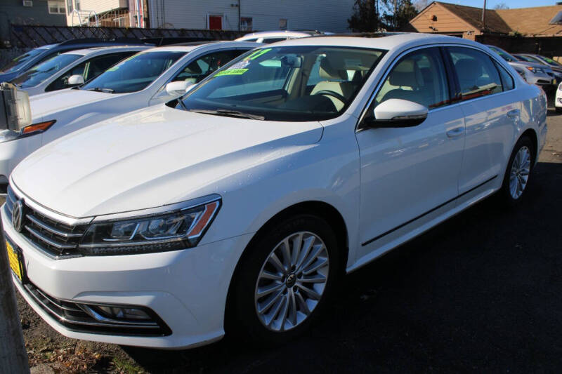 2017 Volkswagen Passat 1.8T SE