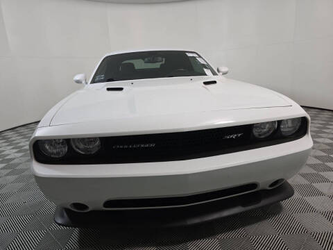 2014 Dodge Challenger SRT8 Core