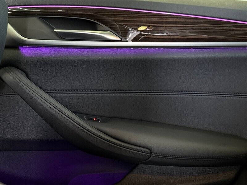 2020 BMW 5 Series 530i