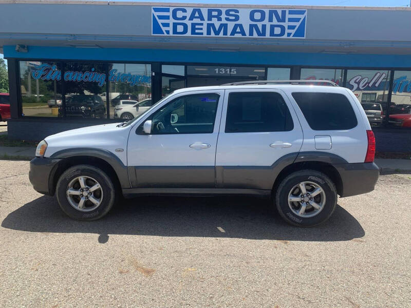 2005 Mazda Tribute s