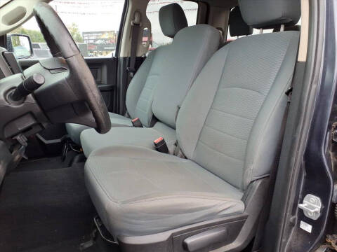 2017 RAM 1500 Express