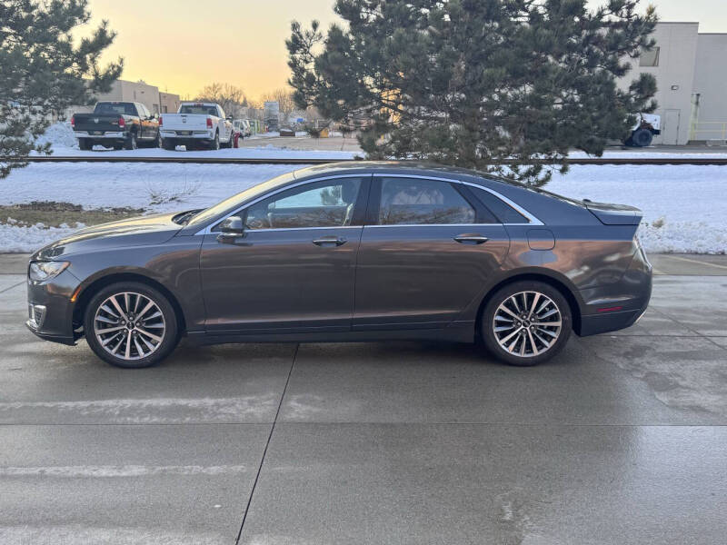 2017 Lincoln MKZ Premiere