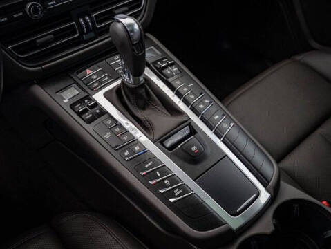 2019 Porsche Macan S