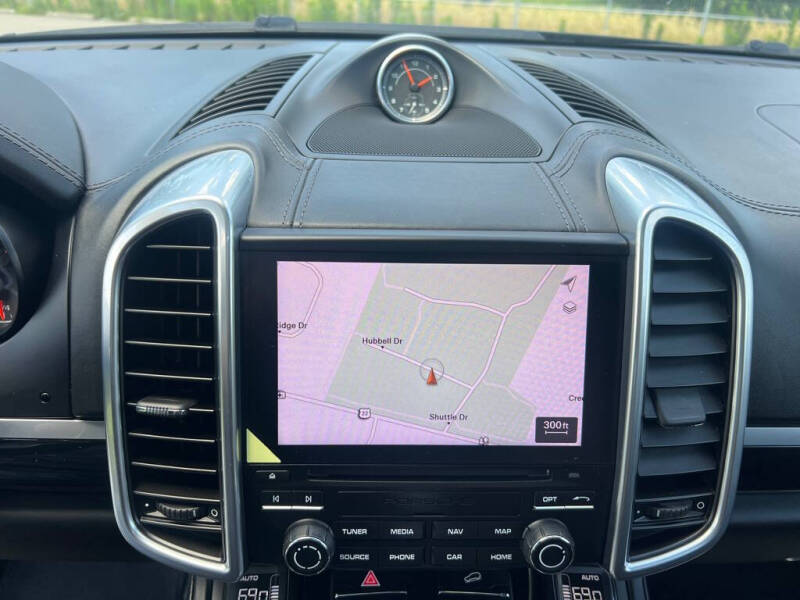 2017 Porsche Cayenne Turbo