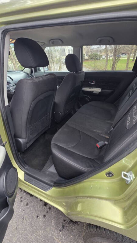 2012 Kia Soul +