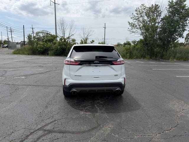 2020 Ford Edge SEL