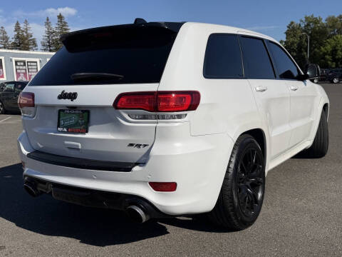 2016 Jeep Grand Cherokee SRT Night