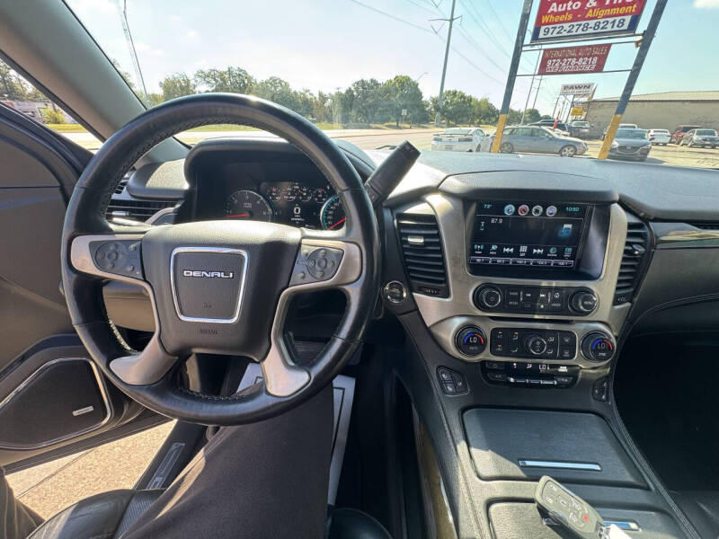 2017 GMC Yukon Denali