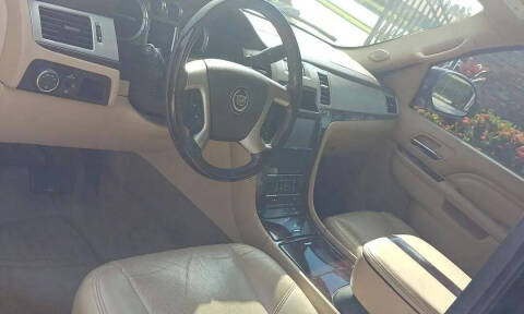 2011 Cadillac Escalade ESV Premium