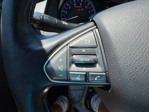 2015 Infiniti Q50