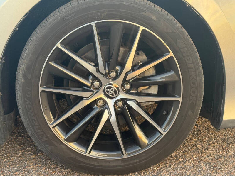 2021 Toyota Camry XLE