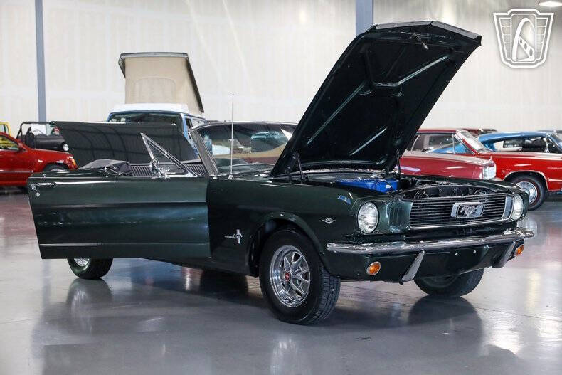 1966 Ford Mustang