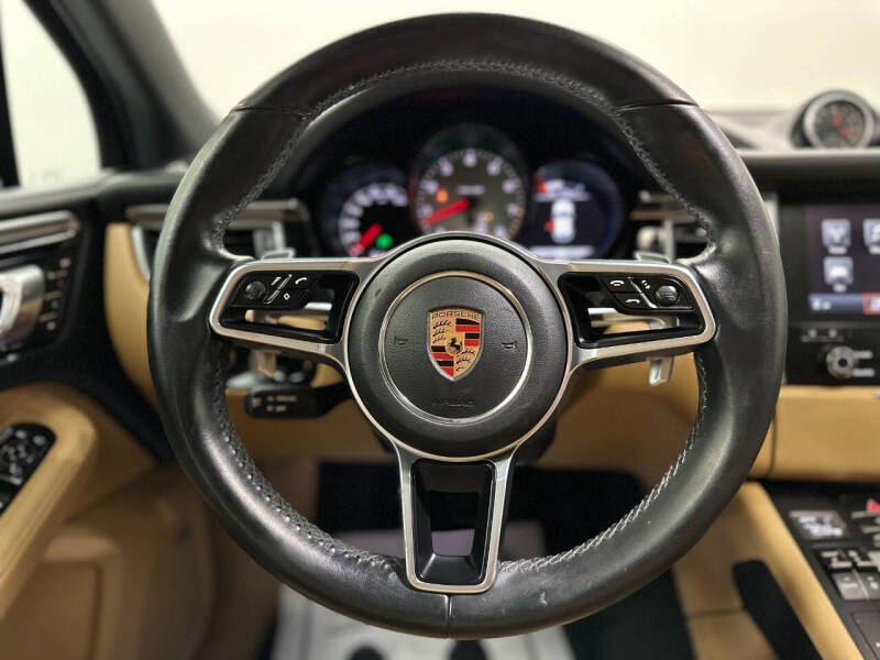 2018 Porsche Macan S