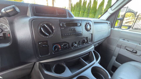 2011 Ford E-Series E-250