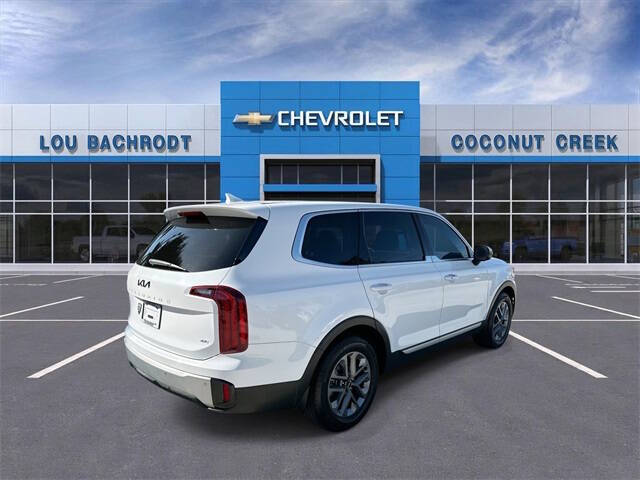 2023 Kia Telluride LX