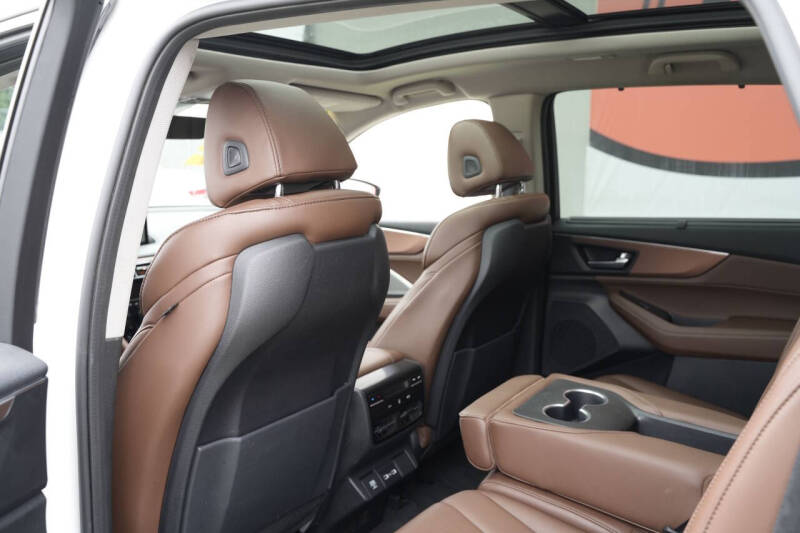 2023 Acura MDX w/Tech
