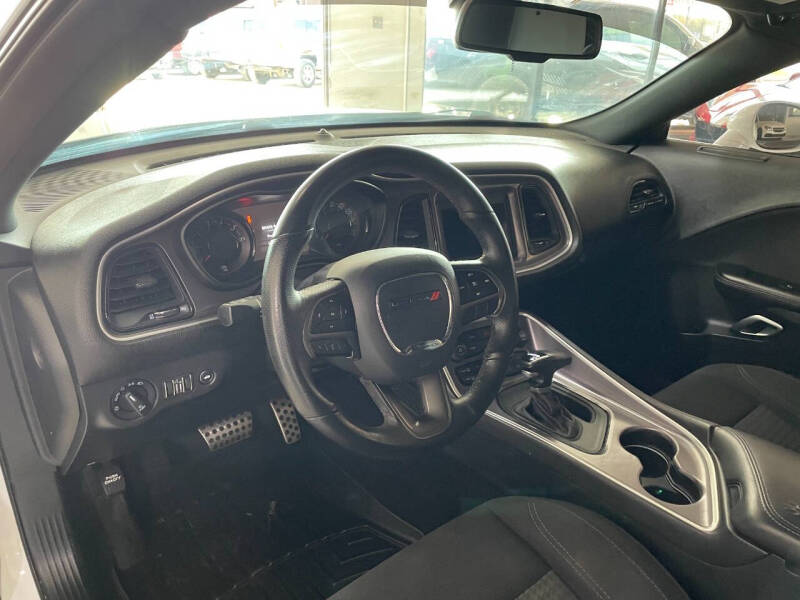 2019 Dodge Challenger SXT