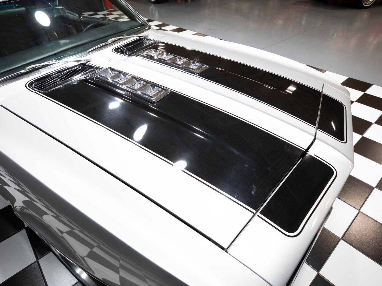 1968 Chevrolet Camaro 11