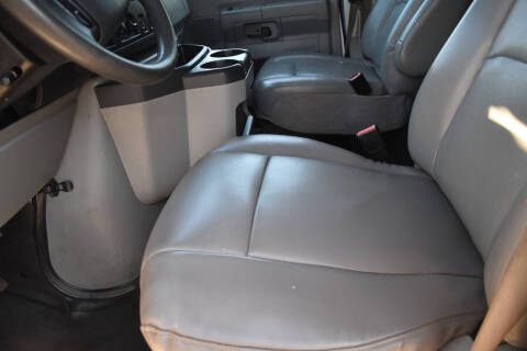 2010 Ford E-Series E-250