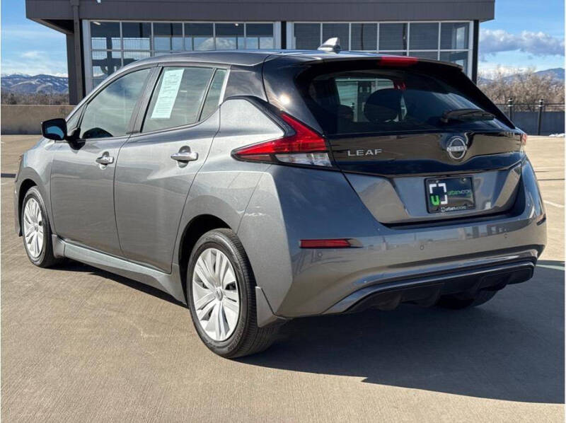 2024 Nissan LEAF S