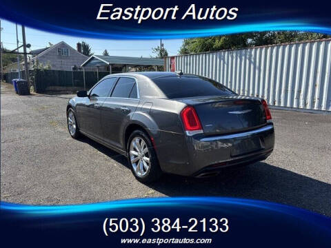 2018 Chrysler 300 Limited