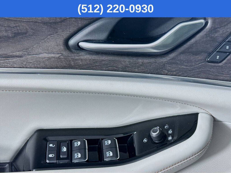 2022 Jeep Grand Cherokee Overland