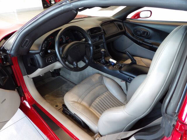 2004 Chevrolet Corvette
