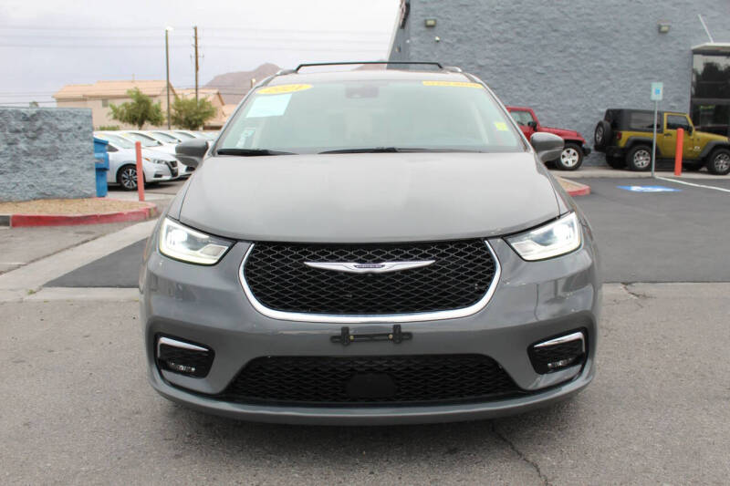 2021 Chrysler Pacifica Touring L