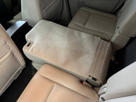 2014 Ford Expedition XL Fleet