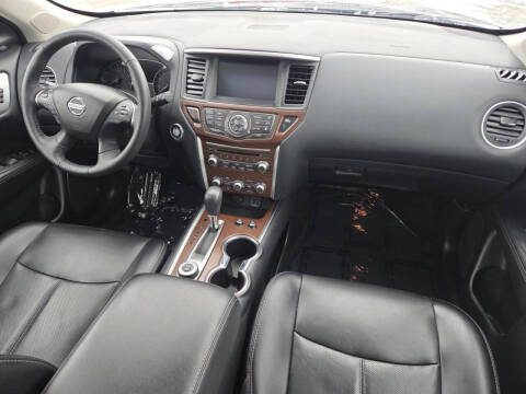 2020 Nissan Pathfinder Platinum