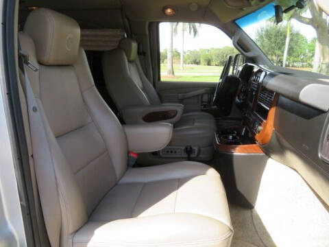 2017 GMC Savana 2500