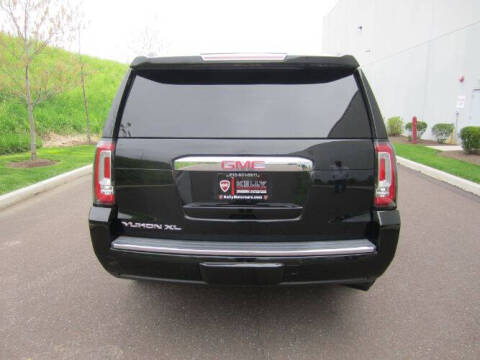 2017 GMC Yukon XL Denali