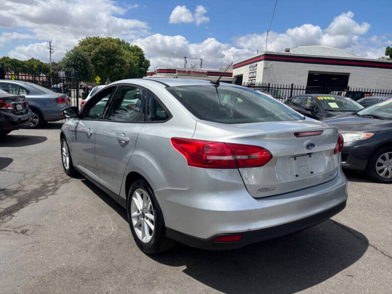 2015 Ford Focus SE
