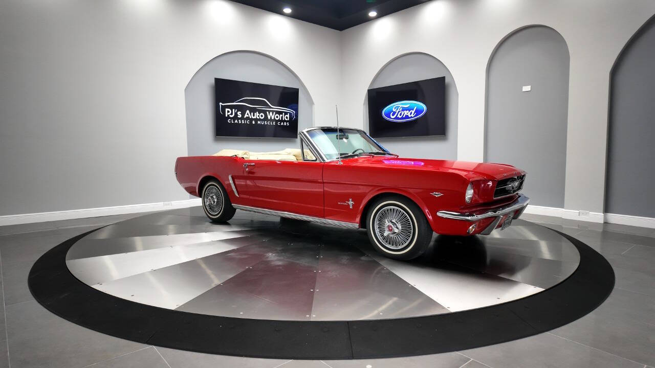 1965 Ford Mustang 10