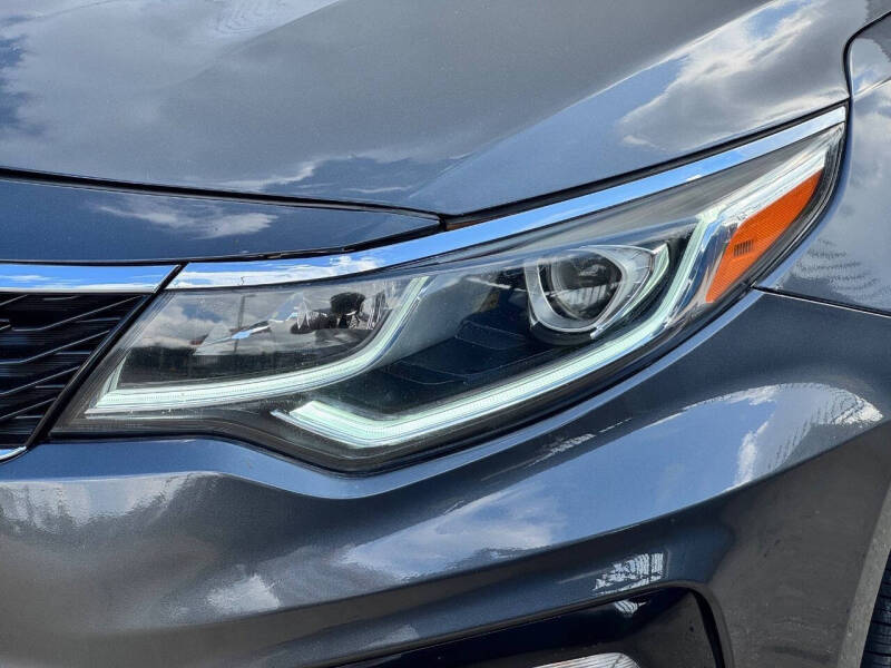 2019 Kia Optima LX