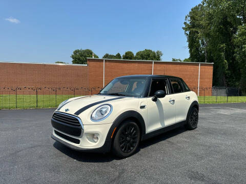 2018 MINI Hardtop 4 Door for sale at RoadLink Auto Sales in Greensboro NC