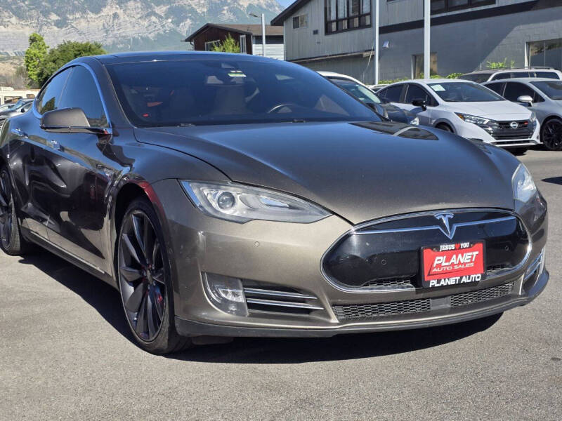2016 Tesla Model S P90D