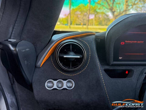 2022 McLaren 720S Spider
