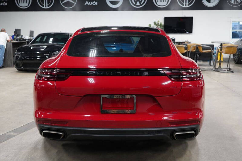 2020 Porsche Panamera