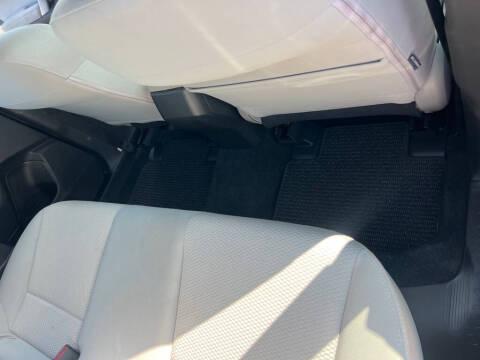 2014 Subaru Forester 2.5i