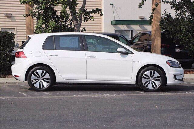 2015 Volkswagen e-Golf SEL Premium