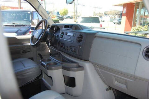 2014 Ford E-Series E-150