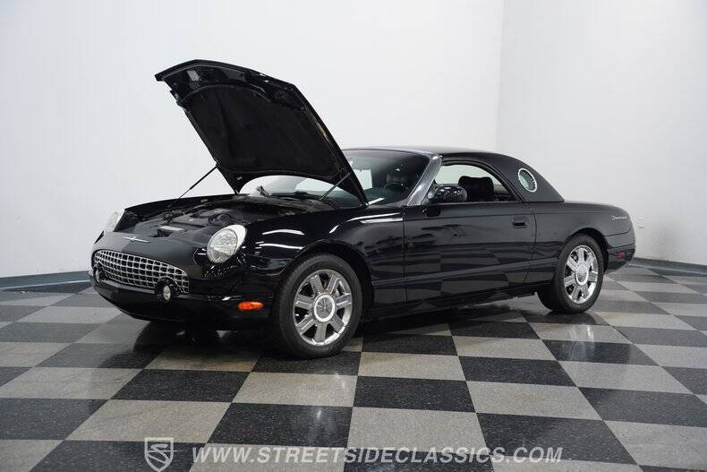 2005 Ford Thunderbird Deluxe