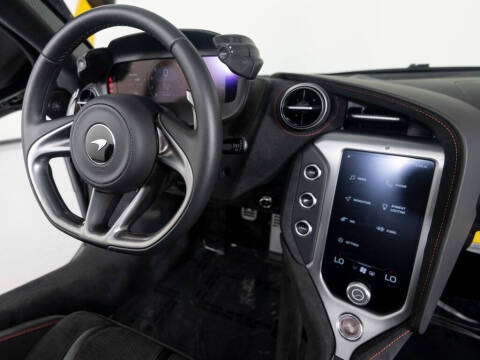 2024 McLaren 750S Spider