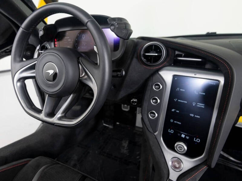 2024 McLaren 750S Spider